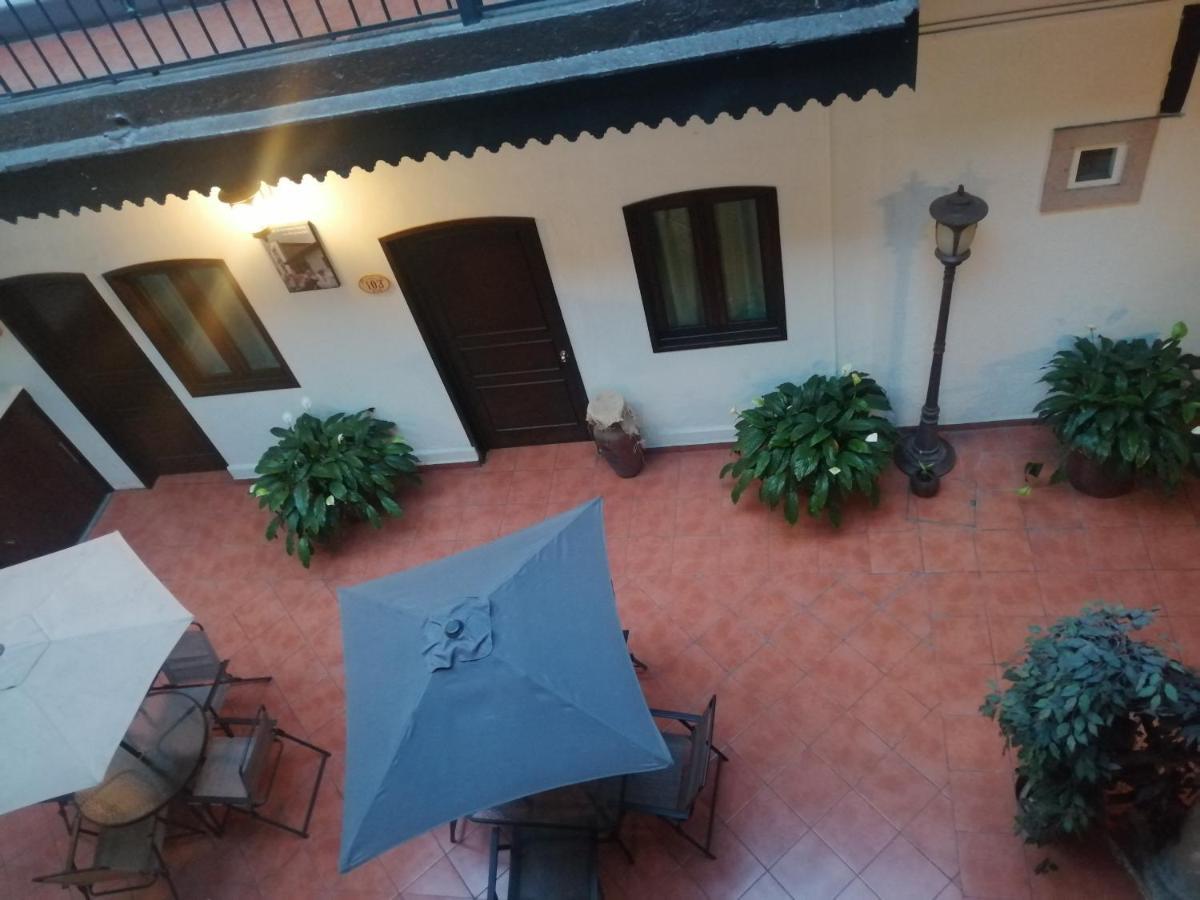 Hotel Colonial 모렐리아 외부 사진