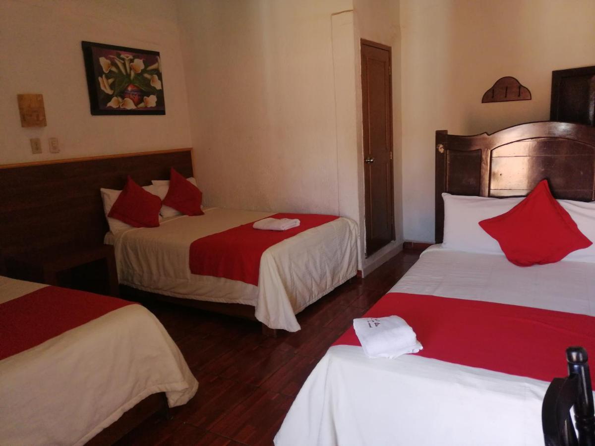 Hotel Colonial 모렐리아 외부 사진