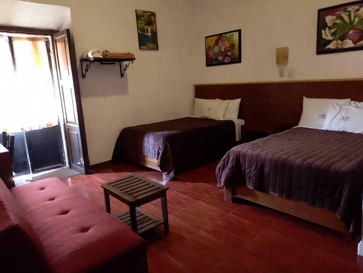 Hotel Colonial 모렐리아 외부 사진